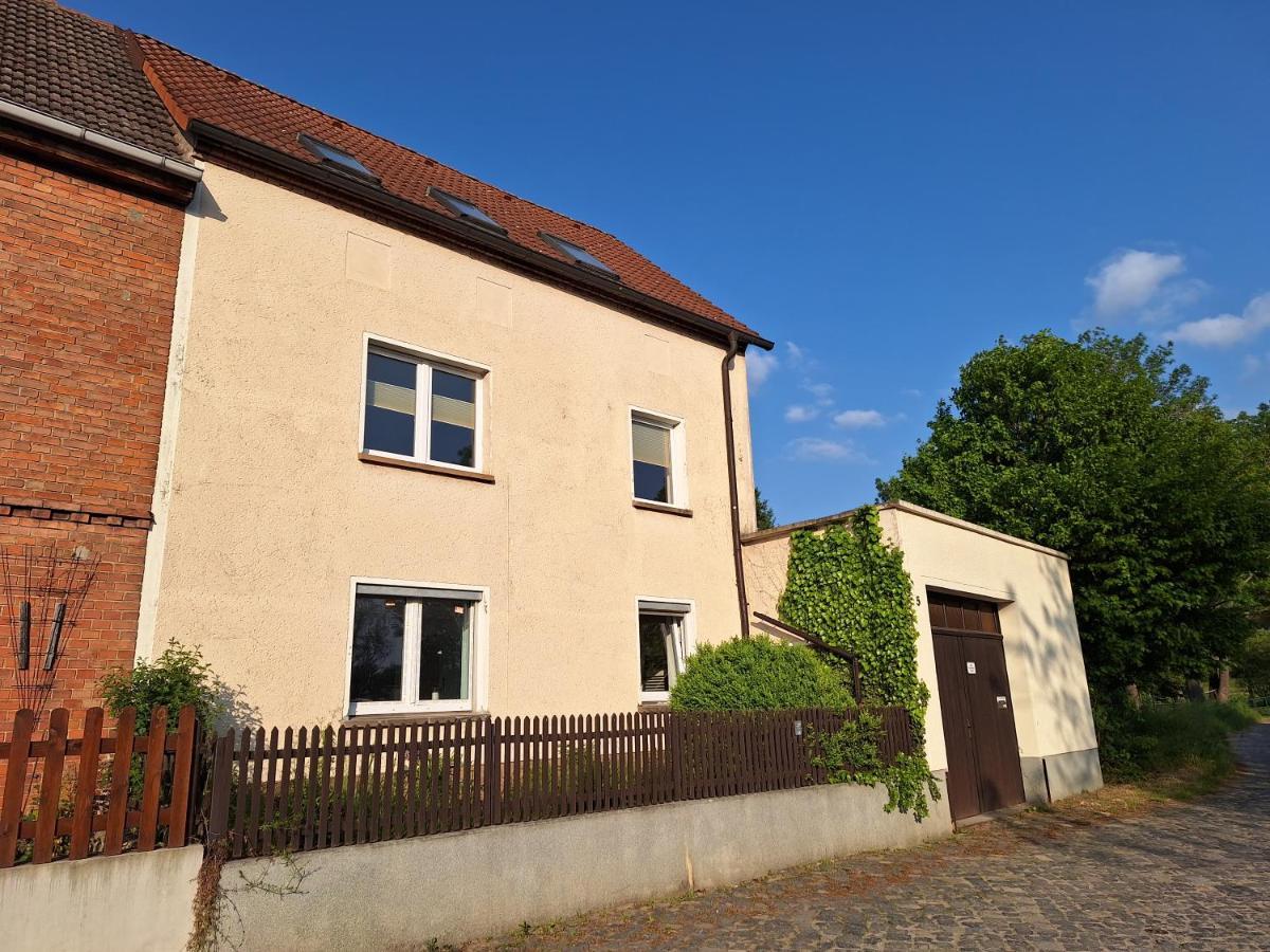 Ferienhaus Herztor Bad Bibra Esterno foto